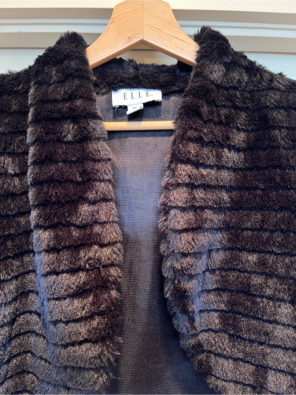 ELLE Black Ribbed Faux-Fur Open-Front Cardigan